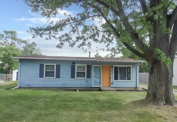 $134,900 | 2011 Parkdale Drive, Champaign, IL 61821