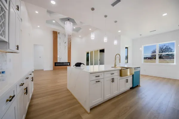 $543,950 | 1001 Henry Way, Springtown, TX 76082