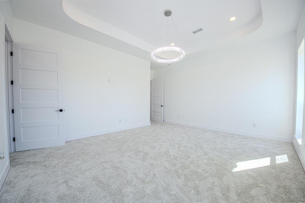 1001 Henry Way Springtown, TX 76082 - Photo 10 of 36 Master Bedroom