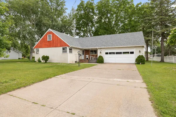 $239,900 | 515 6th Street Southeast, Little Falls, MN 56345