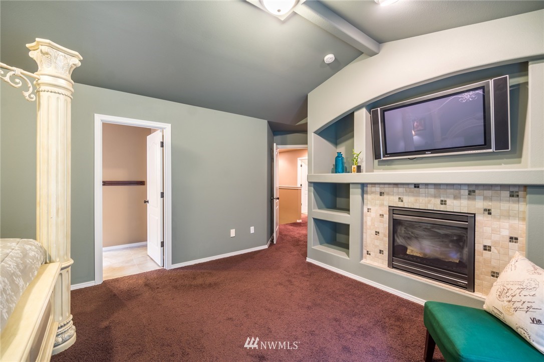 19702 2nd Place West Bothell, WA 98012 - Photo 16 of 22