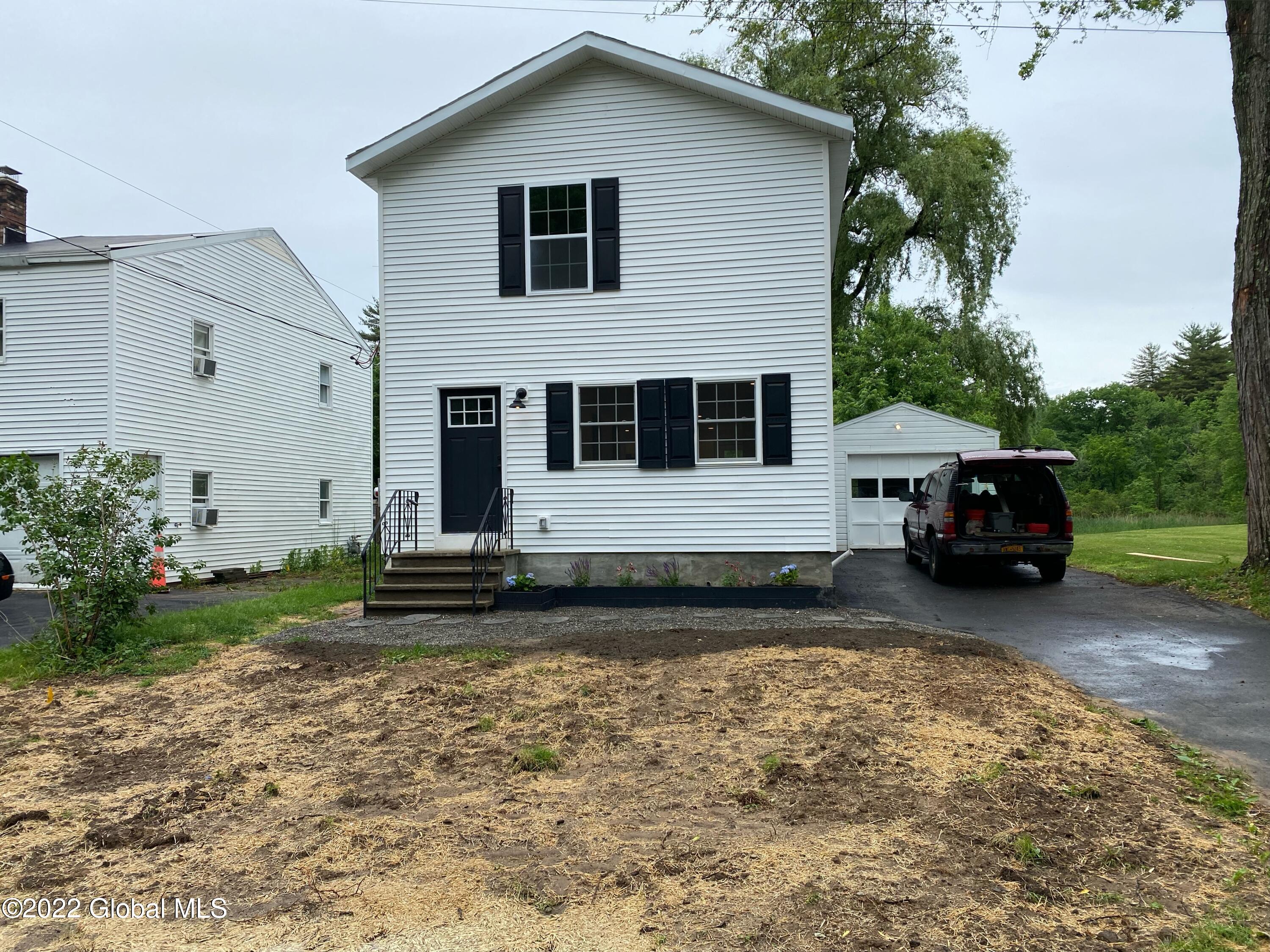 6088 Klink Road Albany, NY 12203 - Photo 2 of 24 67580206810__7C794C5F-8A1B-4F7E-83A8-CE7