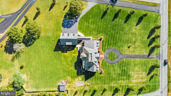$1,900,000 | 13550 Bill Lyon Place, Hughesville, MD 20637
