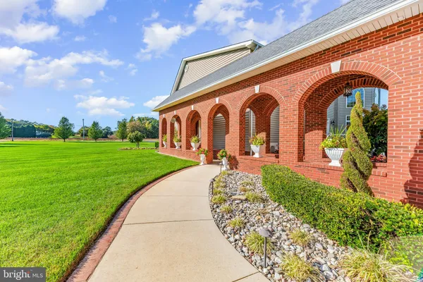 $1,900,000 | 13550 Bill Lyon Place, Hughesville, MD 20637