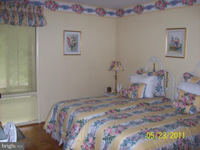 17 Cross Keys Road, Unit 17F Baltimore, MD 21210 - Photo 10 of 13 Bedroom
