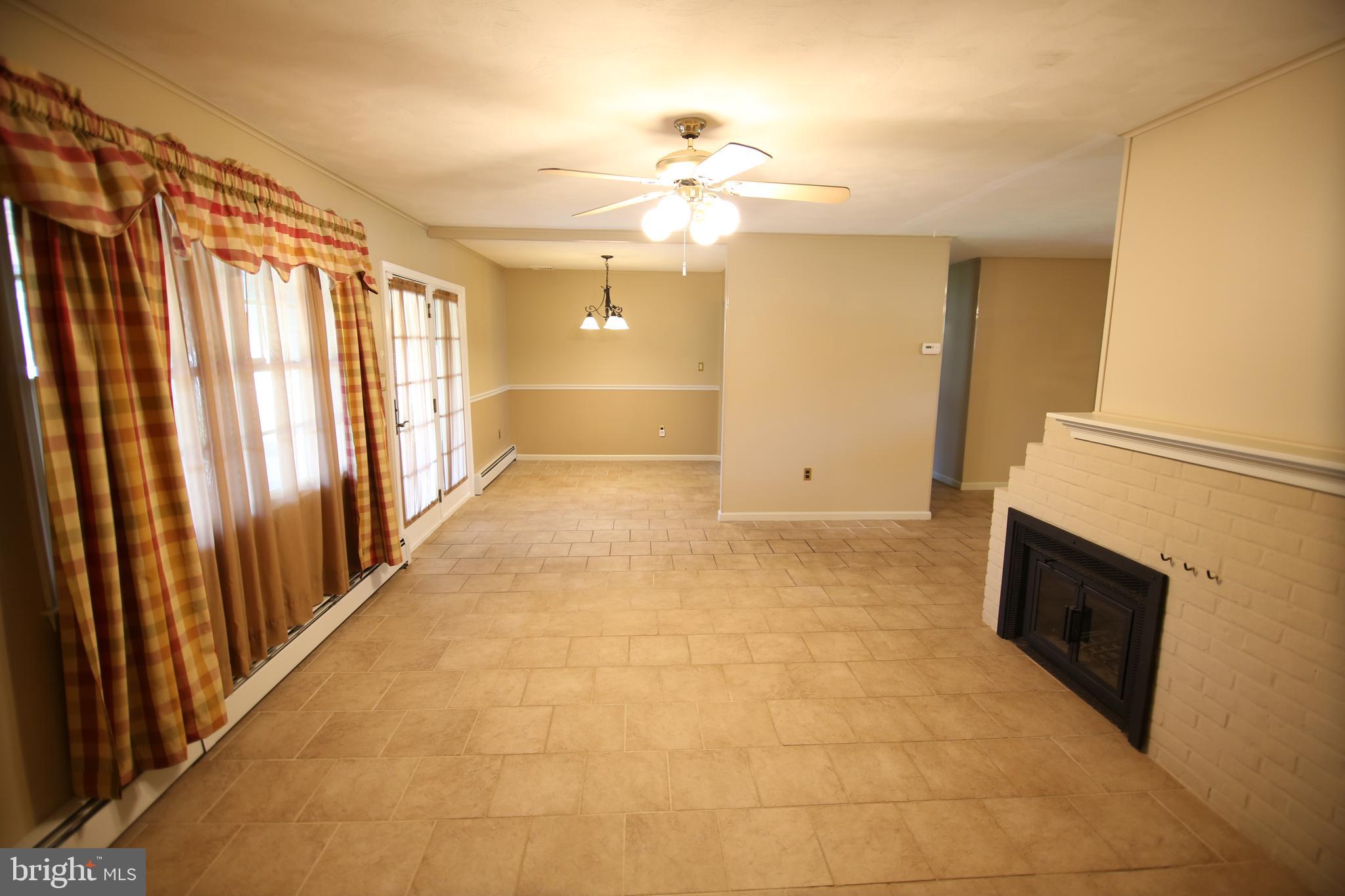 23 Vineyard Road Levittown, PA 19057 - Photo 12 of 30 Gallery Image 12