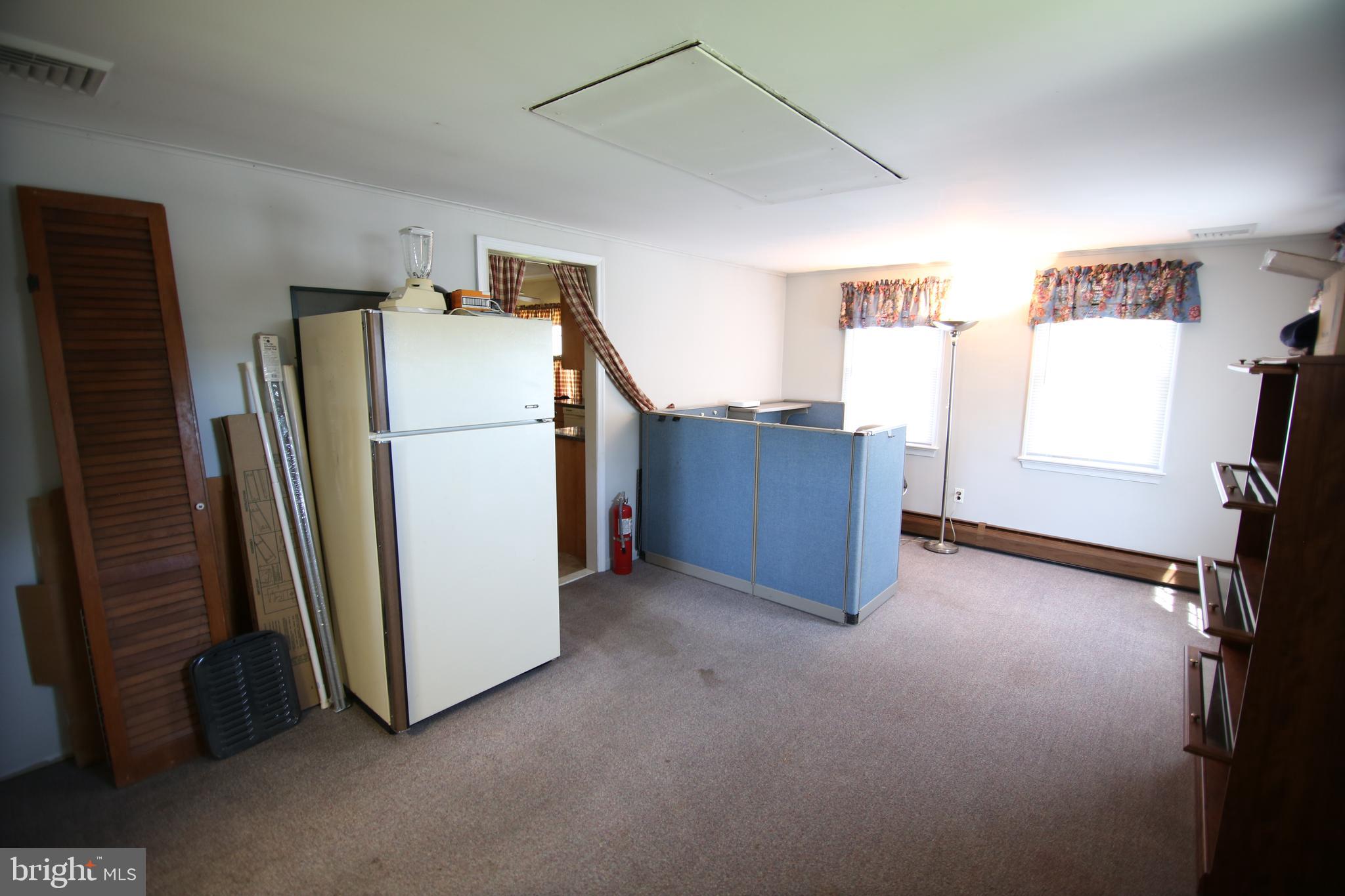 23 Vineyard Road Levittown, PA 19057 - Photo 20 of 30 Office/Family Room