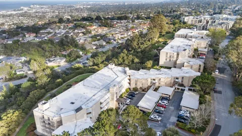 $880,000 | 320 Vallejo Drive, Unit 30, Millbrae, CA 94030