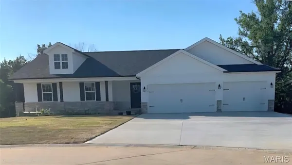 $349,900 | 549 Austin Drive, Truesdale, MO 63380