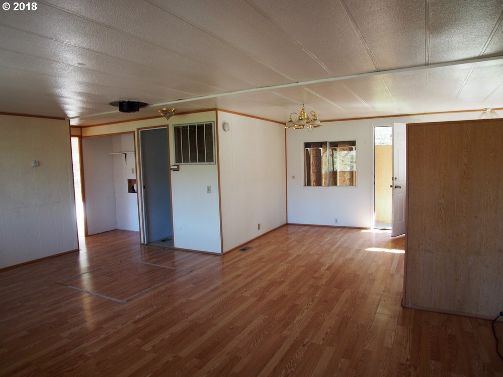700 Oregon Street Mosier, OR 97040 - Photo 17 of 20 Gallery Image 17