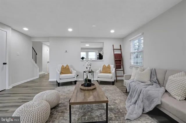 $390,000 | 7257 Procopio Circle, Columbia, MD 21046