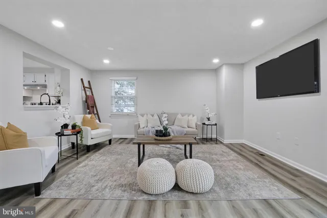 $390,000 | 7257 Procopio Circle, Columbia, MD 21046