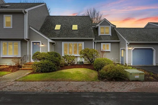 $475,000 | 15 Indian Cove Way, Unit 15, Easton, MA 02375