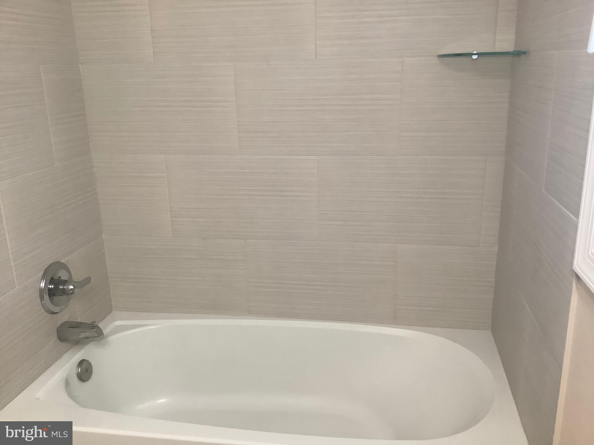 4214 Railroad Road Hurlock, MD 21643 - Photo 14 of 23 Bath Shower