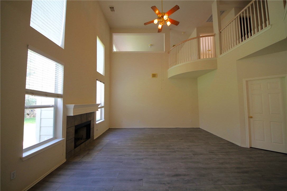 15843 Garrison Circle Austin, TX 78717 - Photo 7 of 19