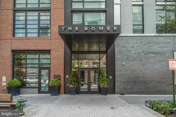 $3,799 | 1300 4th Street Southeast, Unit 808, Washington, DC 20003