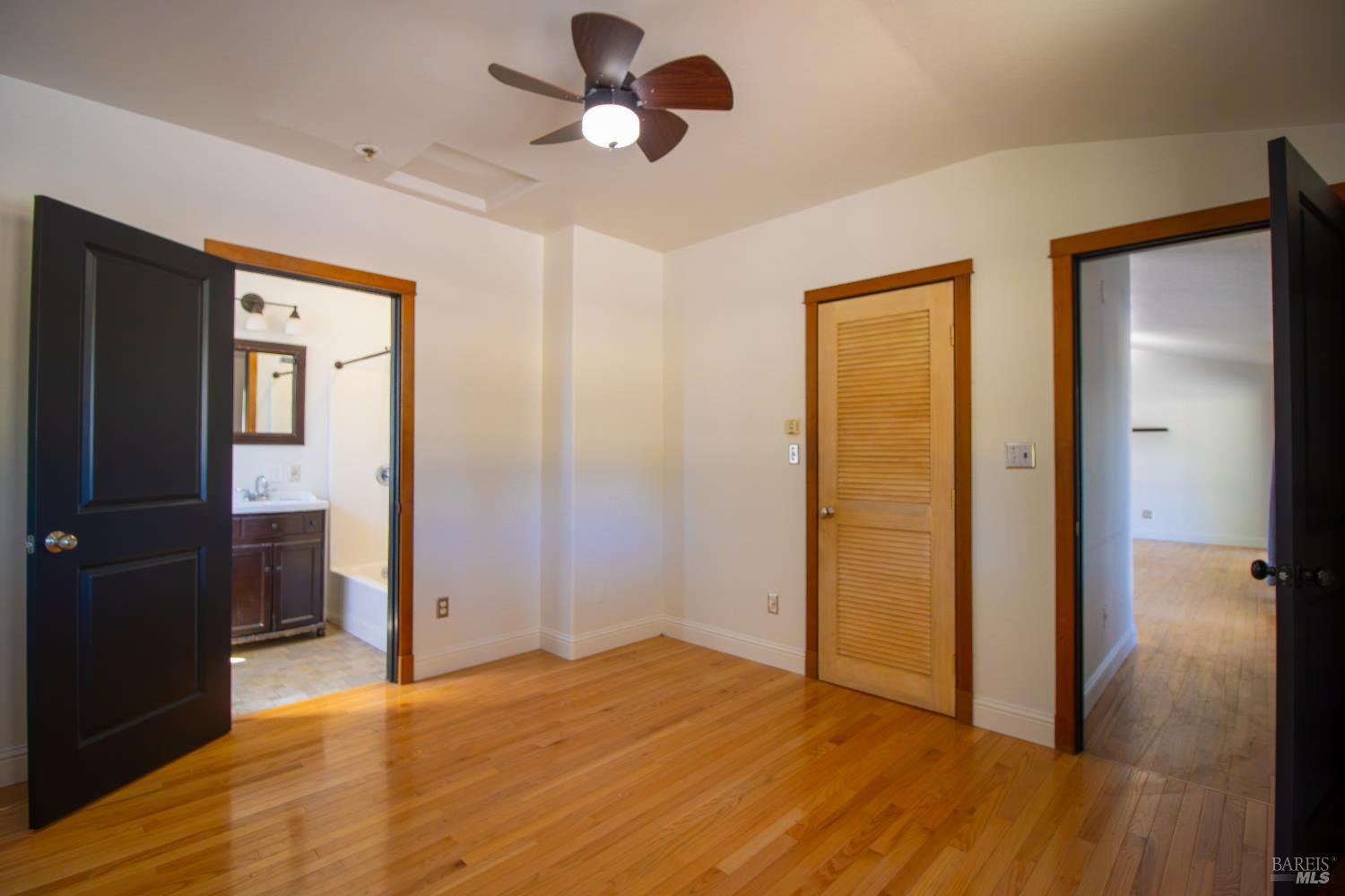 2901-2903 Rd I, Unit AC Redwood Valley, CA 95470 - Photo 41 of 61 Primary bedroom