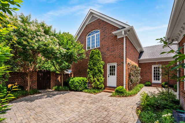 $2,499,000 | 53 Whitworth Boulevard, Nashville, TN 37205