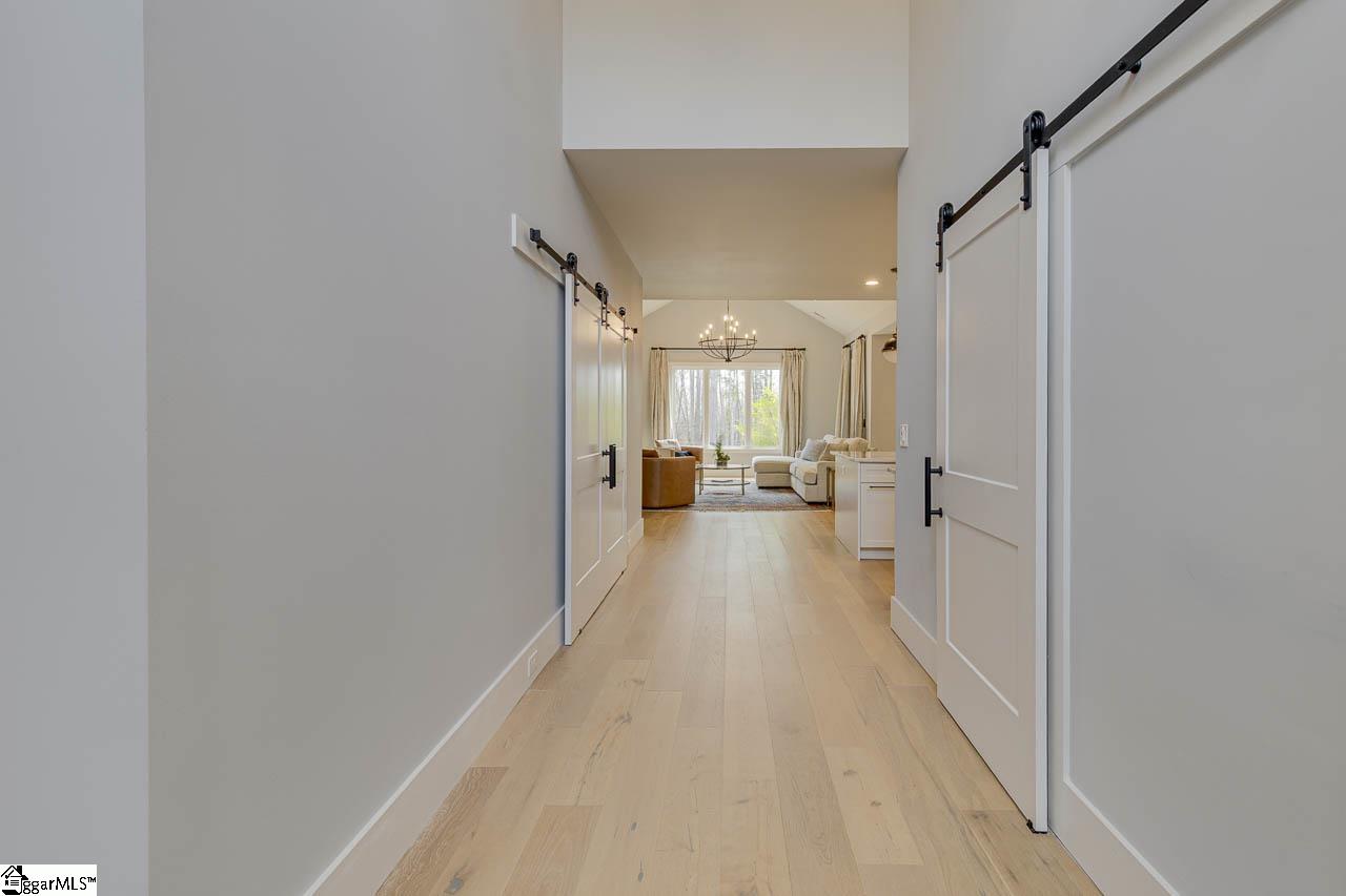 24 Hawkins Road Greenville, SC 29615 - Photo 14 of 21