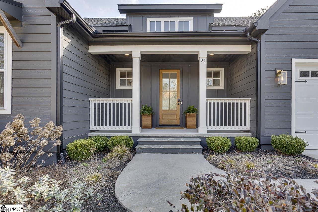 24 Hawkins Road Greenville, SC 29615 - Photo 2 of 21