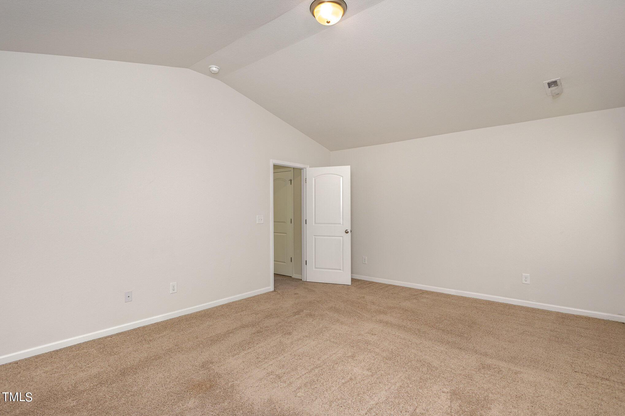 312 Rustling Way Zebulon, NC 27597 - Photo 15 of 29 015_bc4a4154-edit