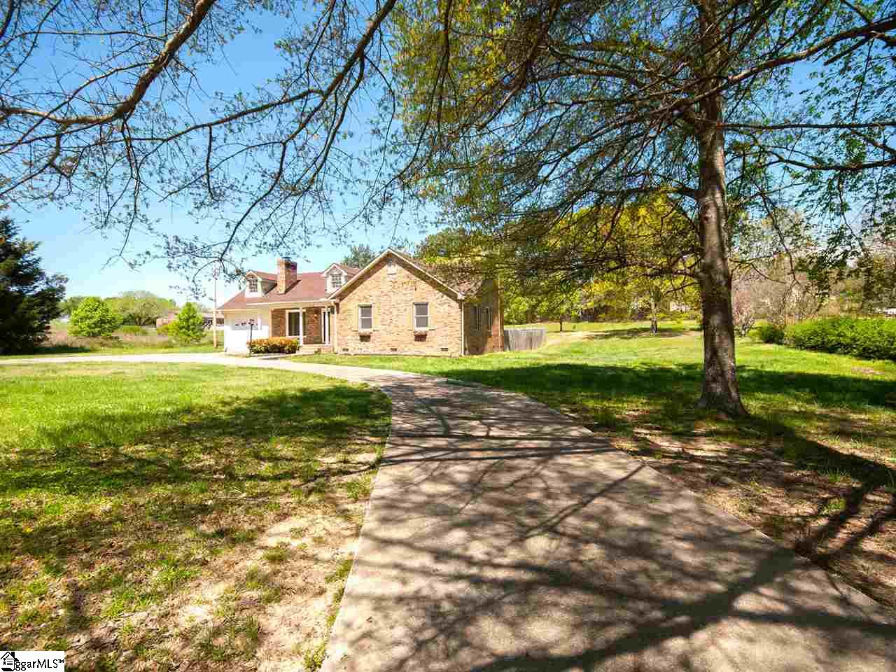 1115 Chastain Road Liberty, SC 29657 - Photo 3 of 34