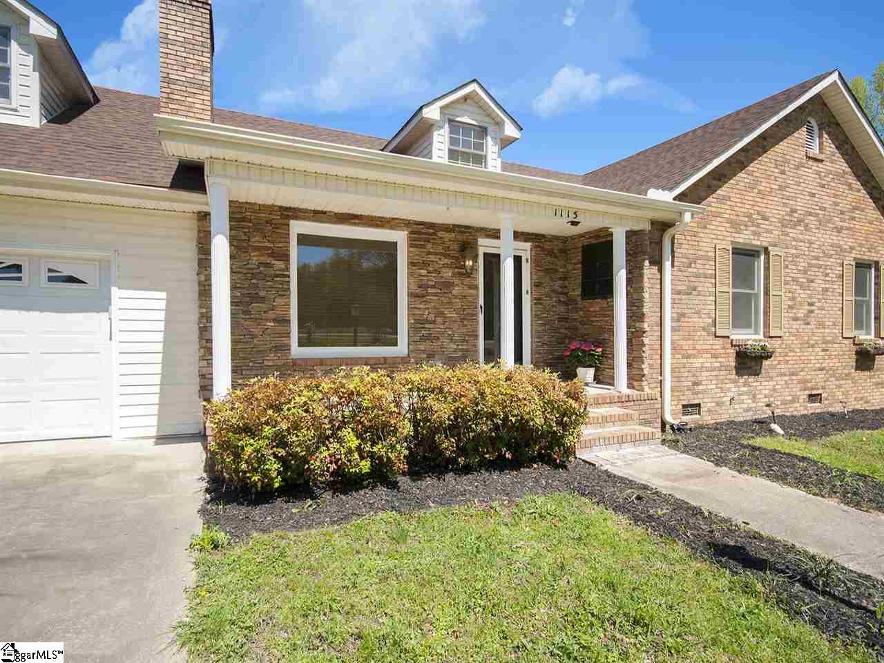 1115 Chastain Road Liberty, SC 29657 - Photo 4 of 34