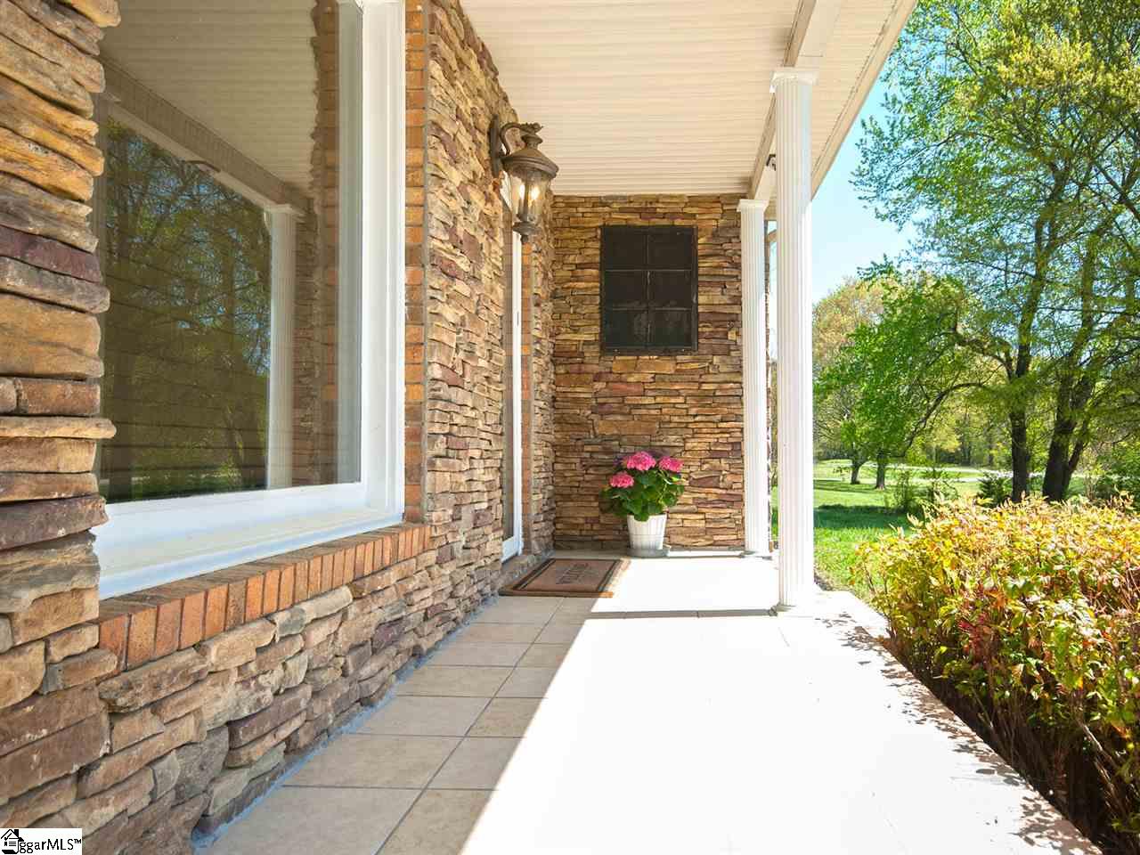 1115 Chastain Road Liberty, SC 29657 - Photo 5 of 34