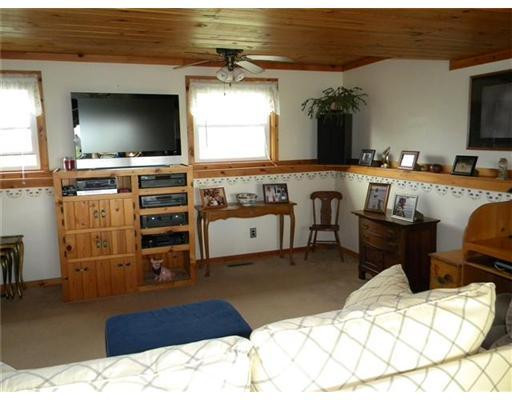 9867 Sharon Hollow Road Manchester, MI 48158 - Photo 3 of 3 Photo 3