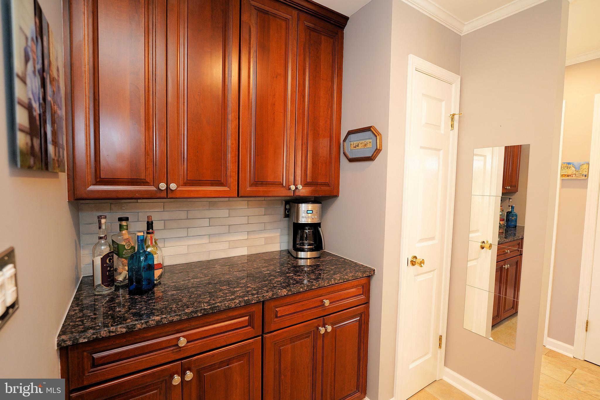 27 Priory Road Princeton Junction, NJ 08550 - Photo 15 of 48 Butler's Pantry