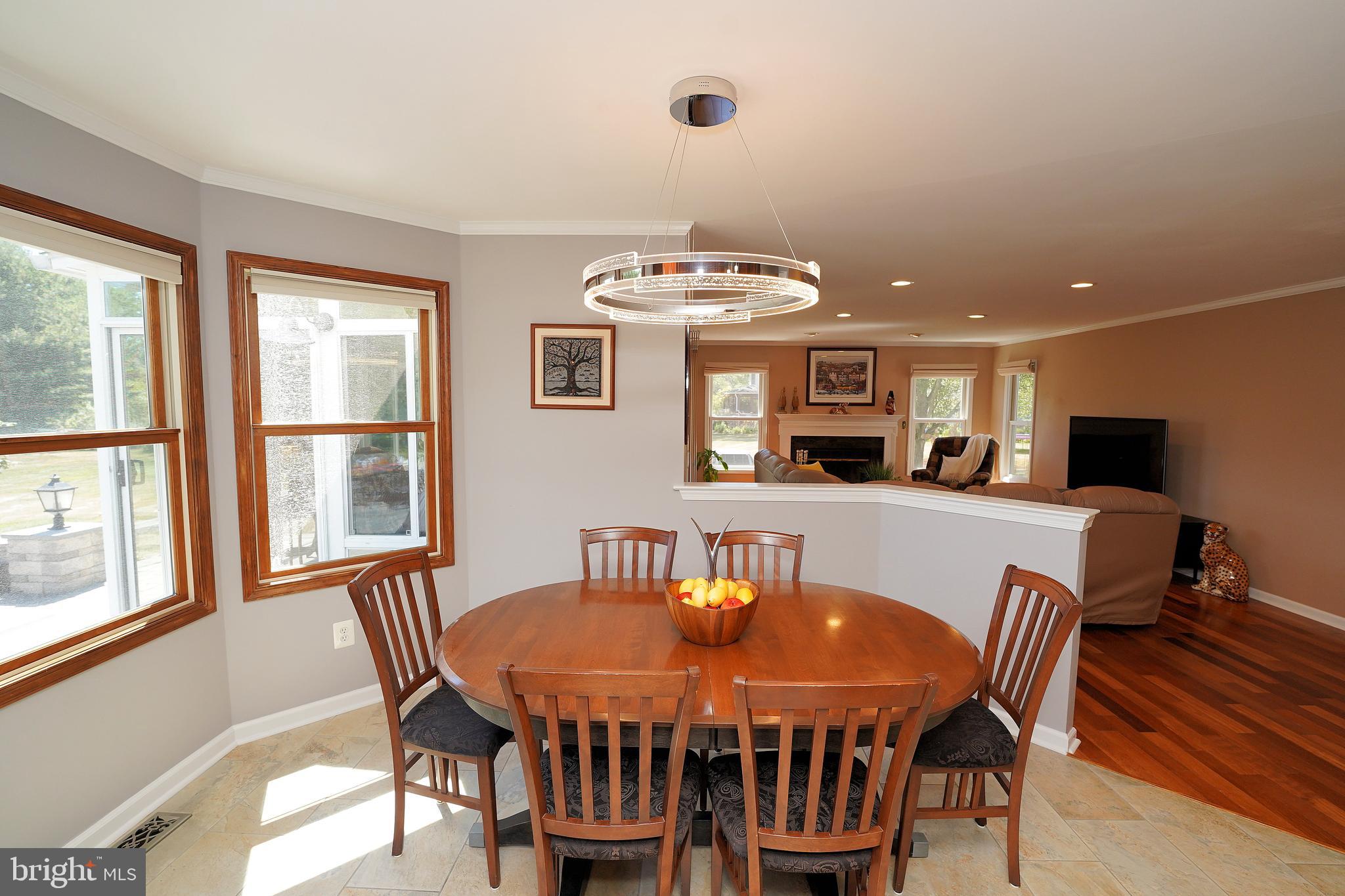 27 Priory Road Princeton Junction, NJ 08550 - Photo 16 of 48 Breakfast Room