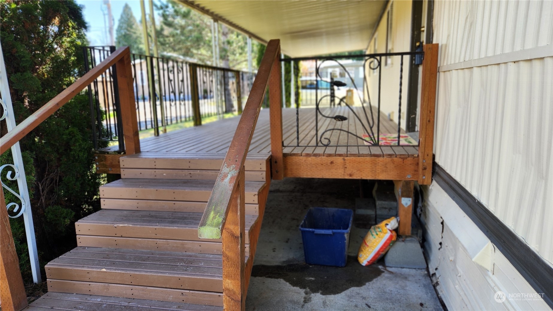 4719 Alderson Road Blaine, WA 98230 - Photo 2 of 21 Gallery Image 2