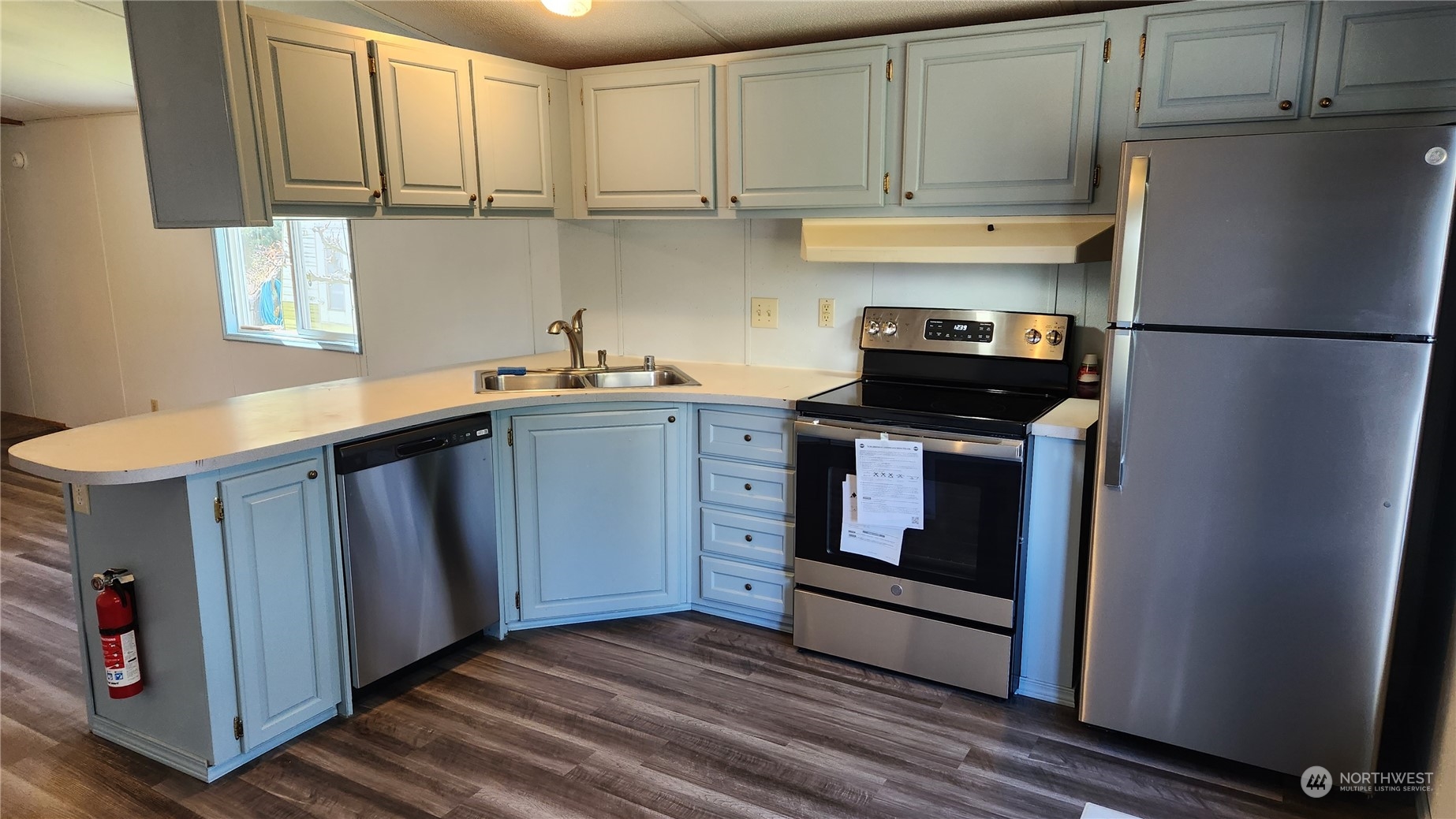 4719 Alderson Road Blaine, WA 98230 - Photo 3 of 21 Gallery Image 3