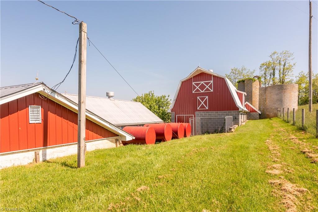 720 Poor Farm Road Southeast Floyd, VA 24091 - Photo 47 of 49