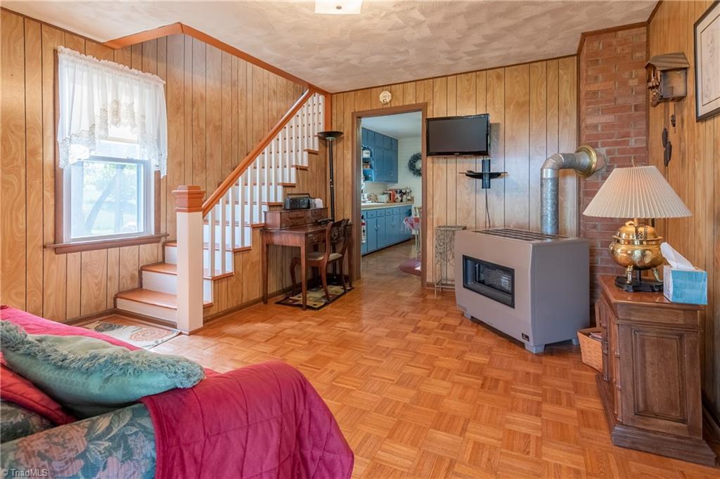 720 Poor Farm Road Southeast Floyd, VA 24091 - Photo 10 of 49