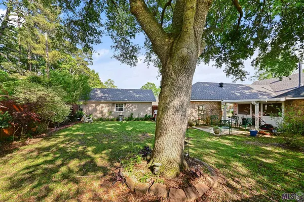 $309,900 | 1509 Weeping Willow Drive, Denham Springs, LA 70726