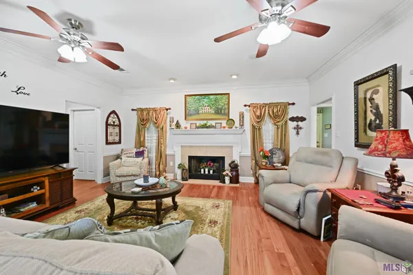 $309,900 | 1509 Weeping Willow Drive, Denham Springs, LA 70726