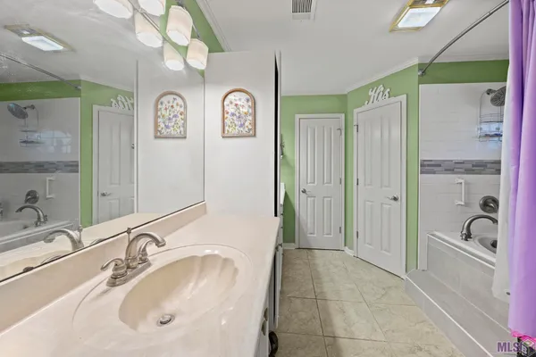 $309,900 | 1509 Weeping Willow Drive, Denham Springs, LA 70726
