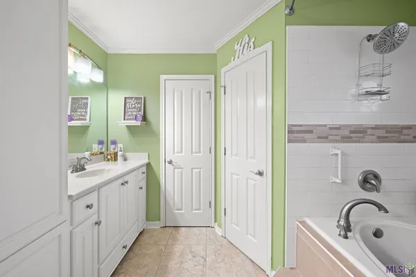 $309,900 | 1509 Weeping Willow Drive, Denham Springs, LA 70726