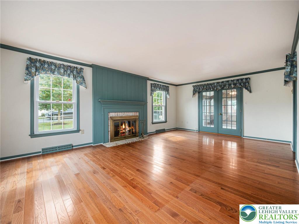 2518 Stanford Circle Emmaus, PA 18049 - Photo 11 of 60