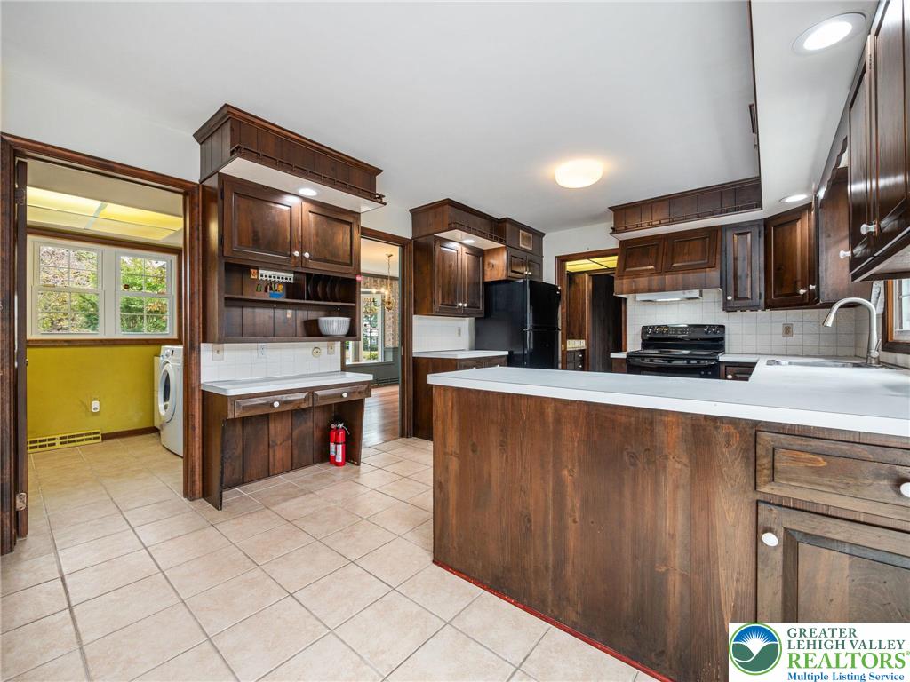 2518 Stanford Circle Emmaus, PA 18049 - Photo 29 of 60