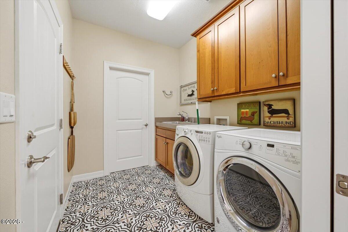 811 Southwest 12th Street Newport, OR 97365 - Photo 36 of 85
