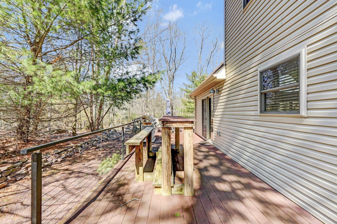 29 Estates Drive Lake Harmony, PA 18624 - Photo 12 of 75 29 Estates Dr 66 Large