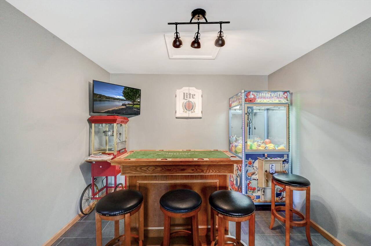 29 Estates Drive Lake Harmony, PA 18624 - Photo 42 of 75 29 Estates Dr 43 Large