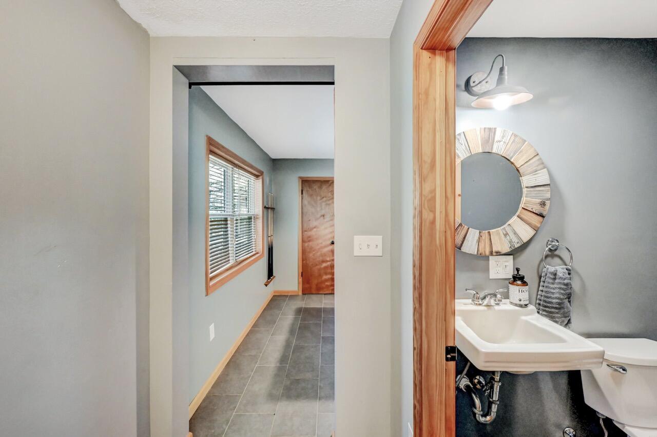 29 Estates Drive Lake Harmony, PA 18624 - Photo 47 of 75 29 Estates Dr 36 Large