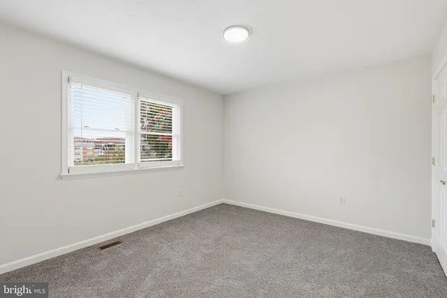 $1,800 | 405 Willow Lawn Drive, Culpeper, VA 22701