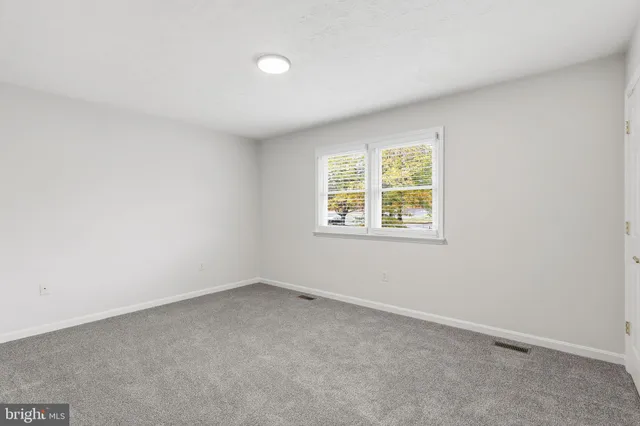 $1,800 | 405 Willow Lawn Drive, Culpeper, VA 22701