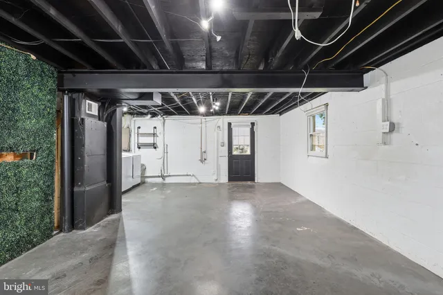 $1,800 | 405 Willow Lawn Drive, Culpeper, VA 22701