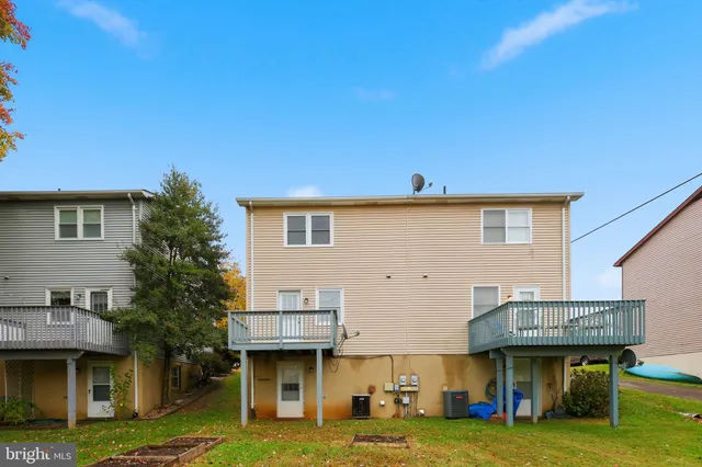 $1,800 | 405 Willow Lawn Drive, Culpeper, VA 22701