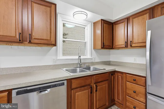 $1,800 | 405 Willow Lawn Drive, Culpeper, VA 22701